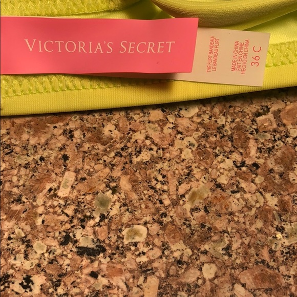 🧨VICTORIA SECRET SWIM /Beach TOP LIME G. SZ 36C - Picture 4 of 6